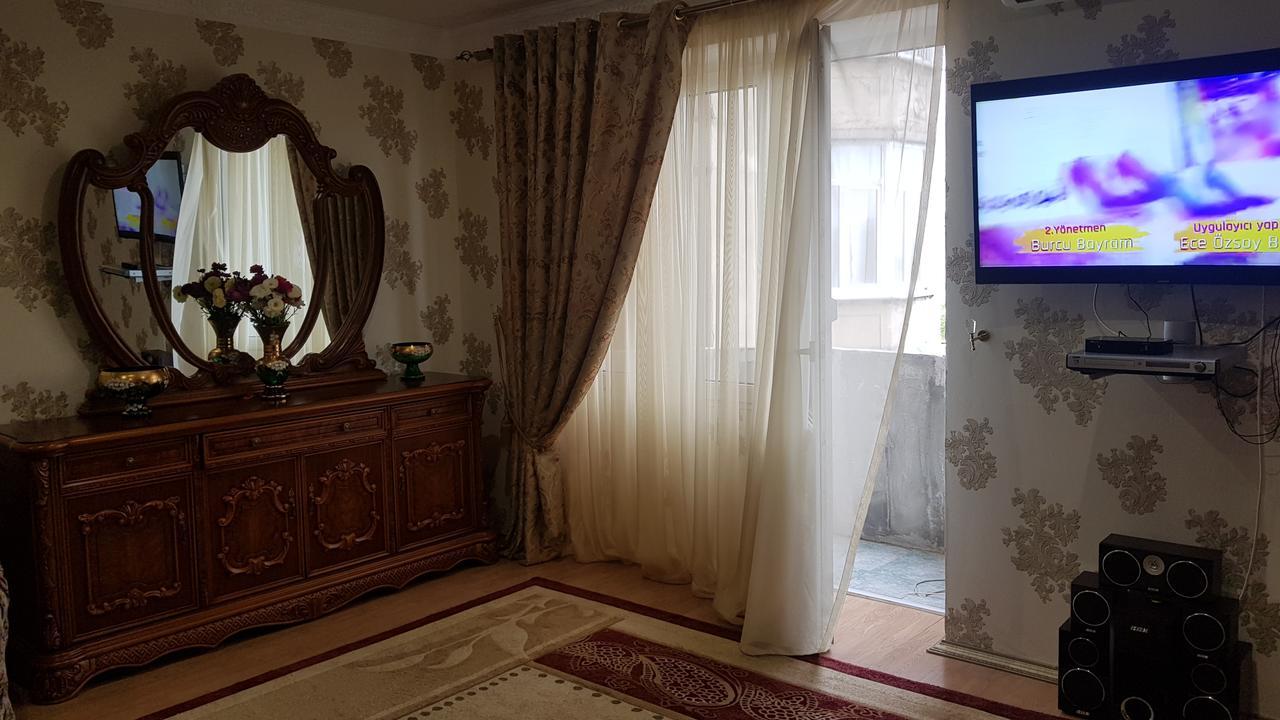 Люкс Апартаменты Центр Сухумі Екстер'єр фото