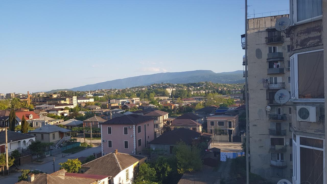 Люкс Апартаменты Центр Сухумі Екстер'єр фото